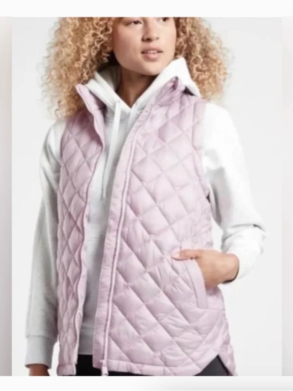 Athleta Women’s Whisper Featherless Vest Size Large EUC